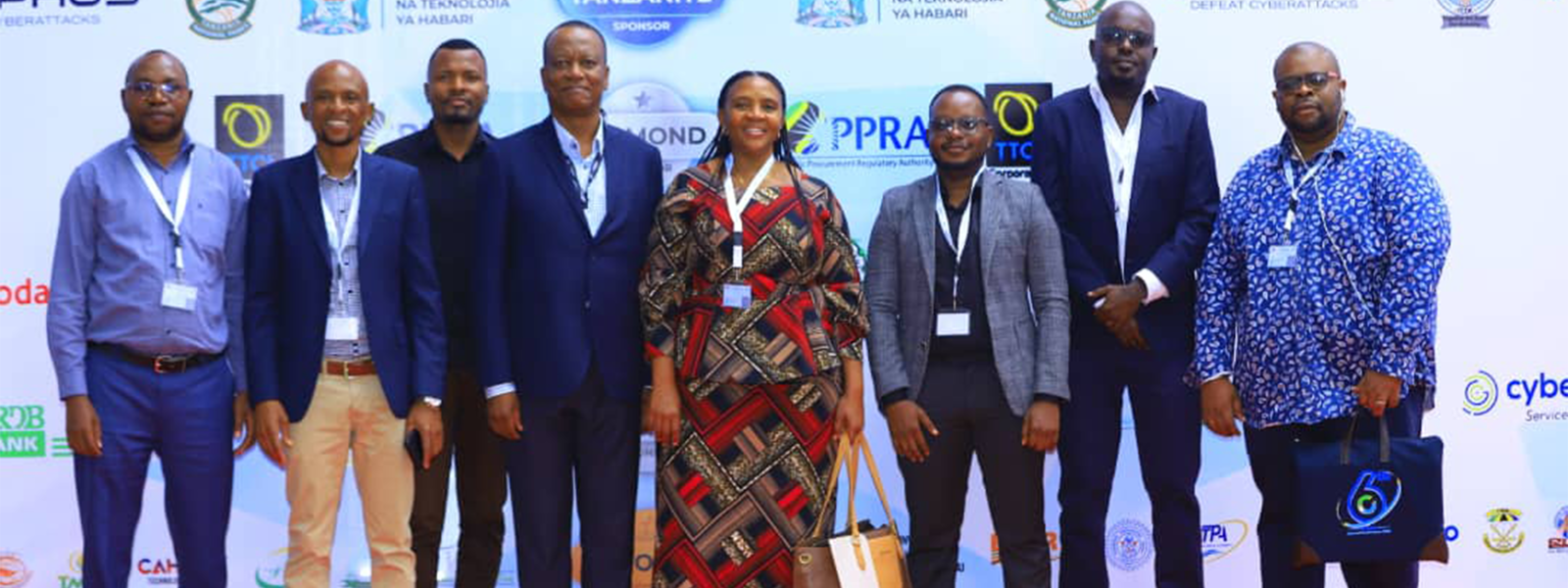 First slide [1600x600]